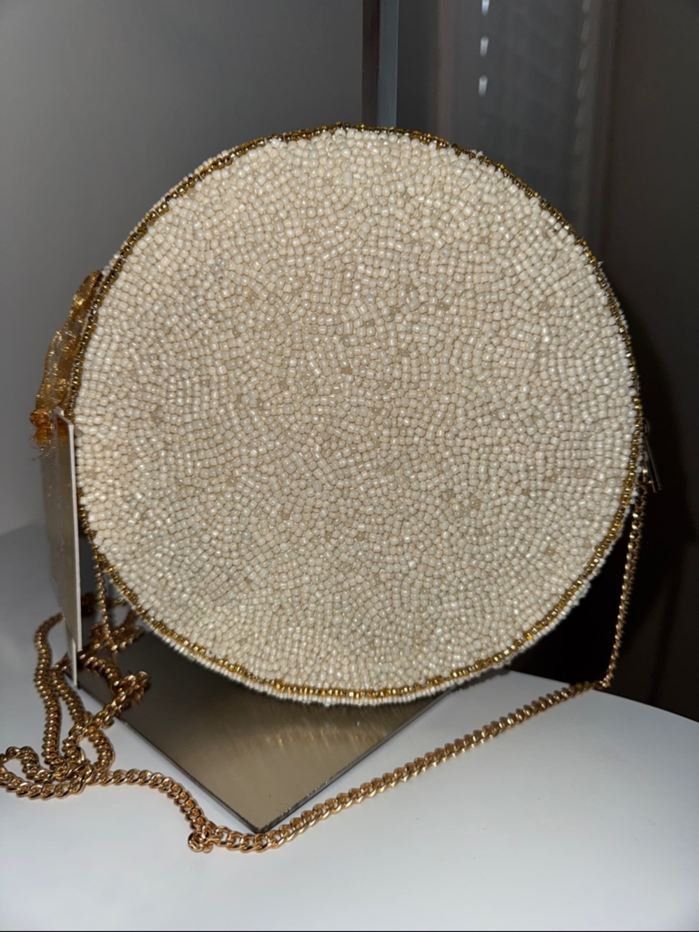 Beaded Doughnut Crossbody Bag - Picture 5 of 7